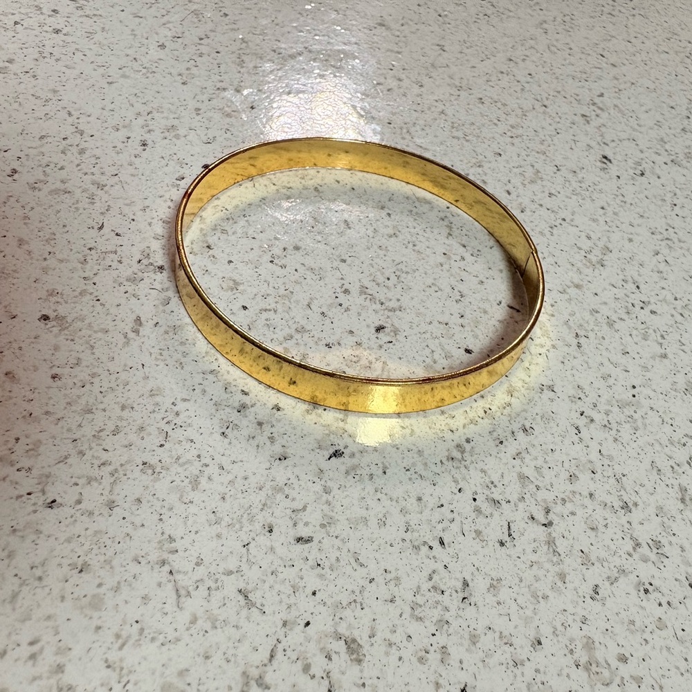 Bracelet Gold Tone